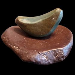 Batán con moledor verde 56cm x 46cm